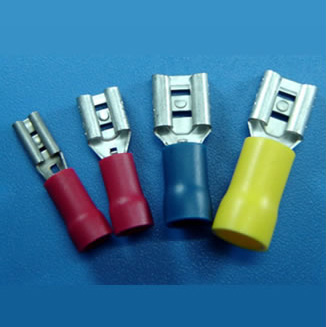 361285  Female Disconnects-Vinyl Insulated 